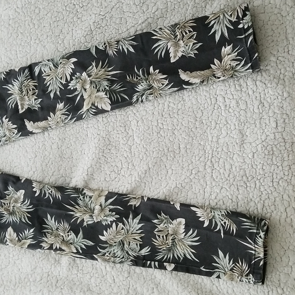 Cotton On Women's Floral Skinny Jeans - Picture 12 of 14
